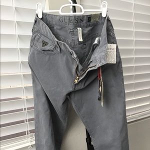 GUESS CORDUROY JEANS